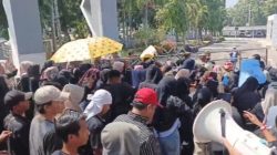 Demo Di DPRD Lampung Selatan Memanas, Anggota Dewan Hampir Semuanya Tidak Ada